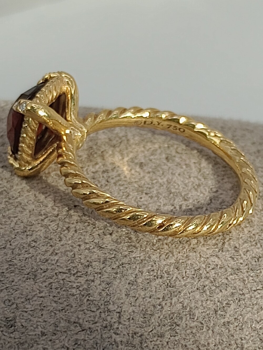 David Yurman Petite Chatelaine Pavé Bezel Ring - Picture 7 of 11